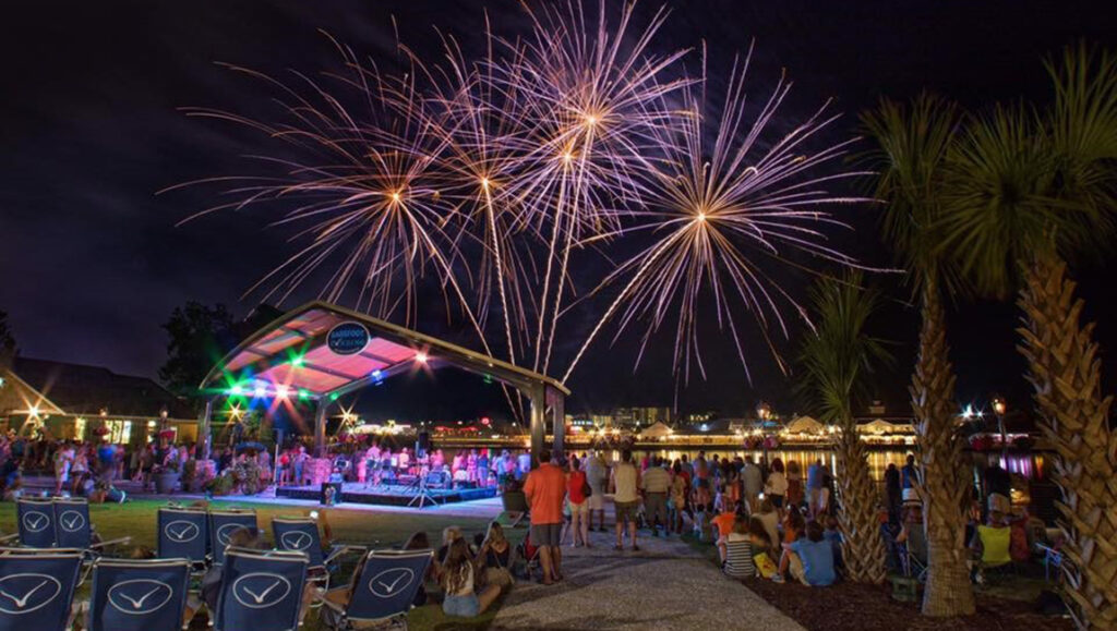 Fireworks display at Barefoot Landing